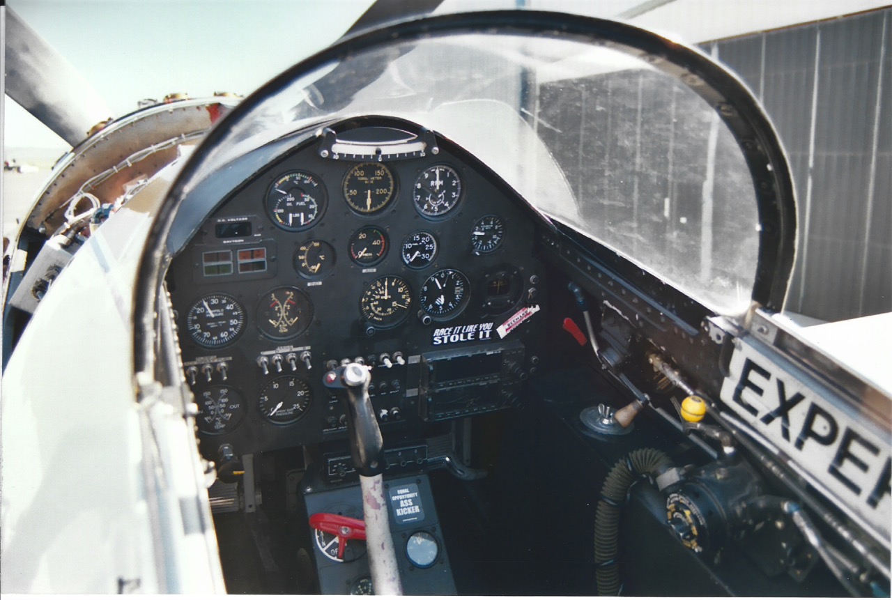 Click image for larger version. 

Name:	Bear Cockpit 2005.jpg 
Views:	554 
Size:	224.5 KB 
ID:	23403